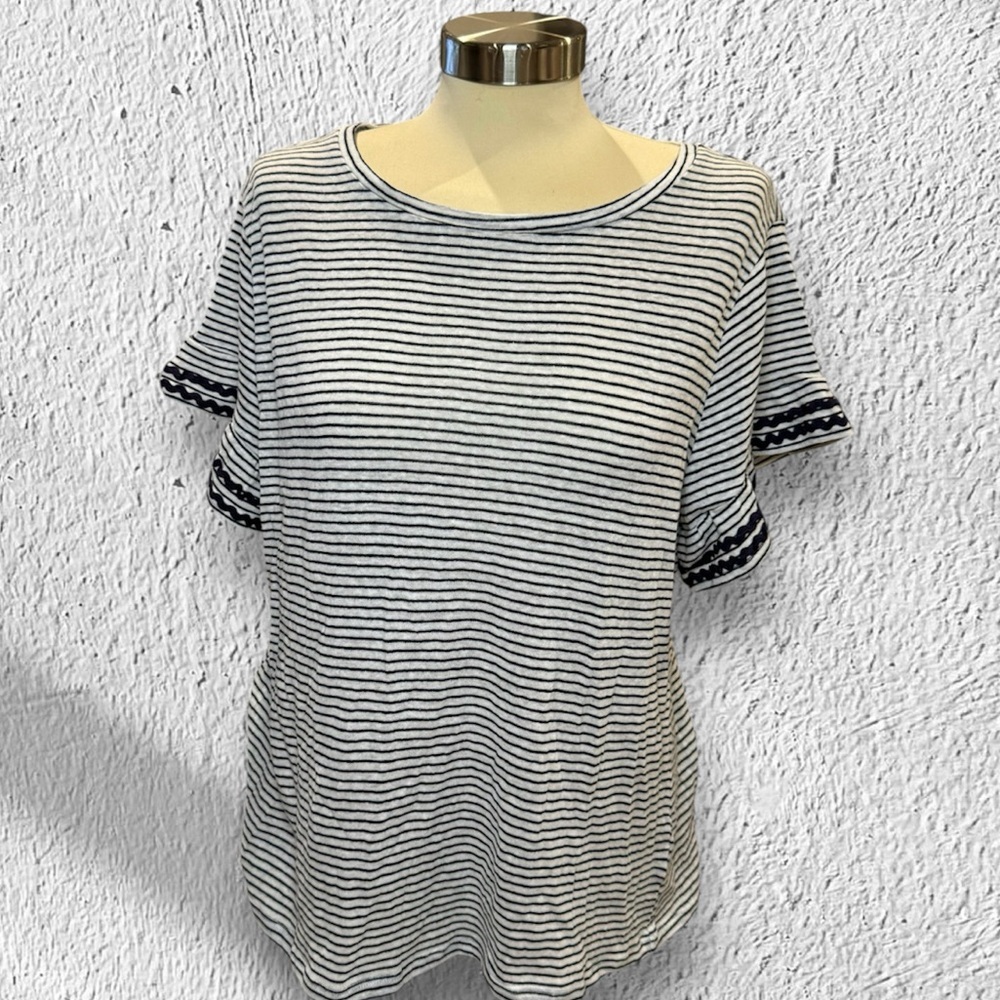 Solutions! stripe ruffle sleeve top